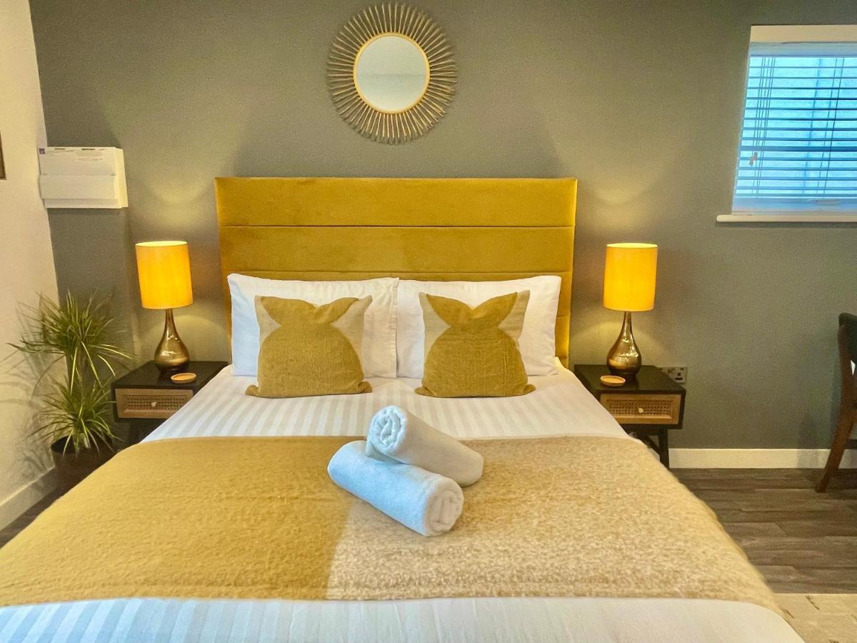 A Cozy Hideaway With Balcony - Close To Beach Bournemouth Ngoại thất bức ảnh
